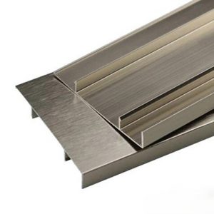 LEN CHÂN TƯỜNG D10